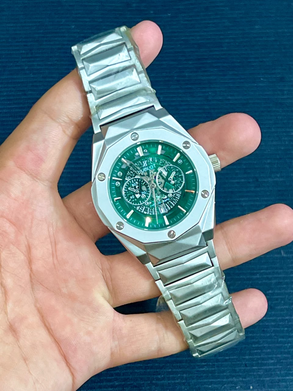 Premium Green Dial Watch – Essential Edition - Wristxwear.shop