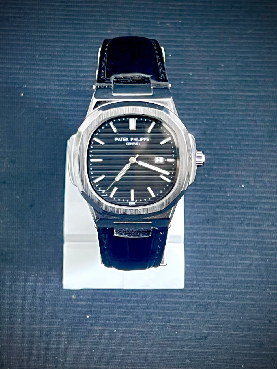 Premium Luxury Men's Black Leather Watch - Wristxwear.shop